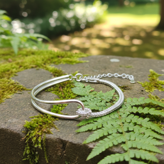 S925 Silver Knot Bracelet – Minimalist Geometric Chain for Women