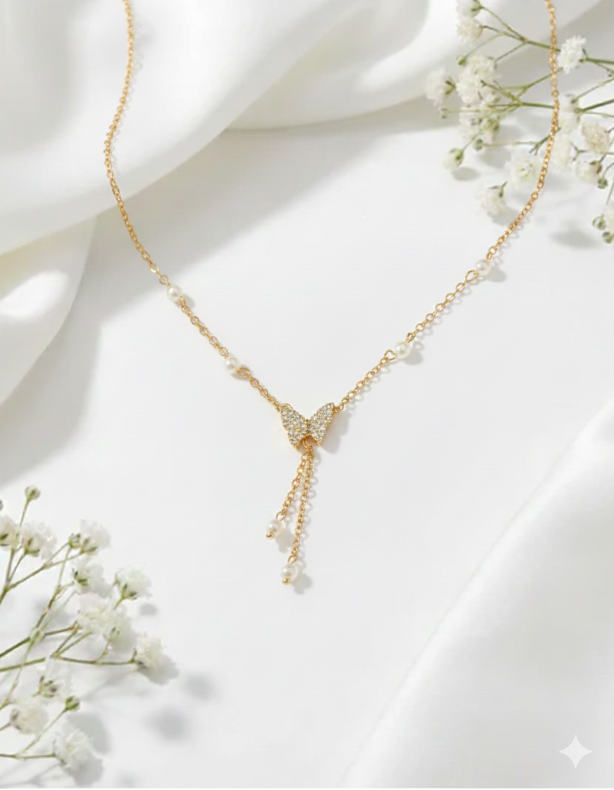 Elegant Butterfly Pendant – Single Layer